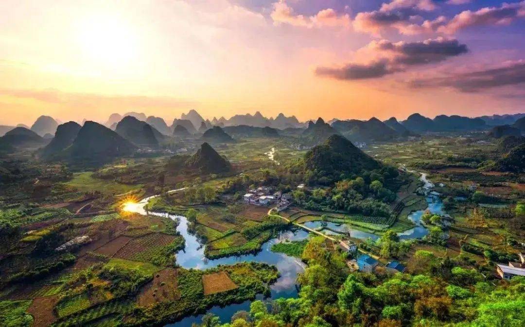 广西民族地区发展新篇章,传承与创新融合之路